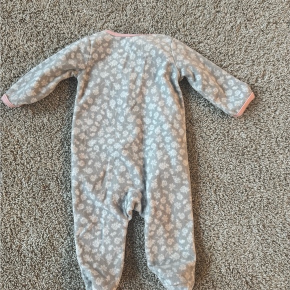 Carter’s Baby Girl Unicorn Footed Sleeper Fleece Pajamas - Size 6 Months - Picture 6 of 7